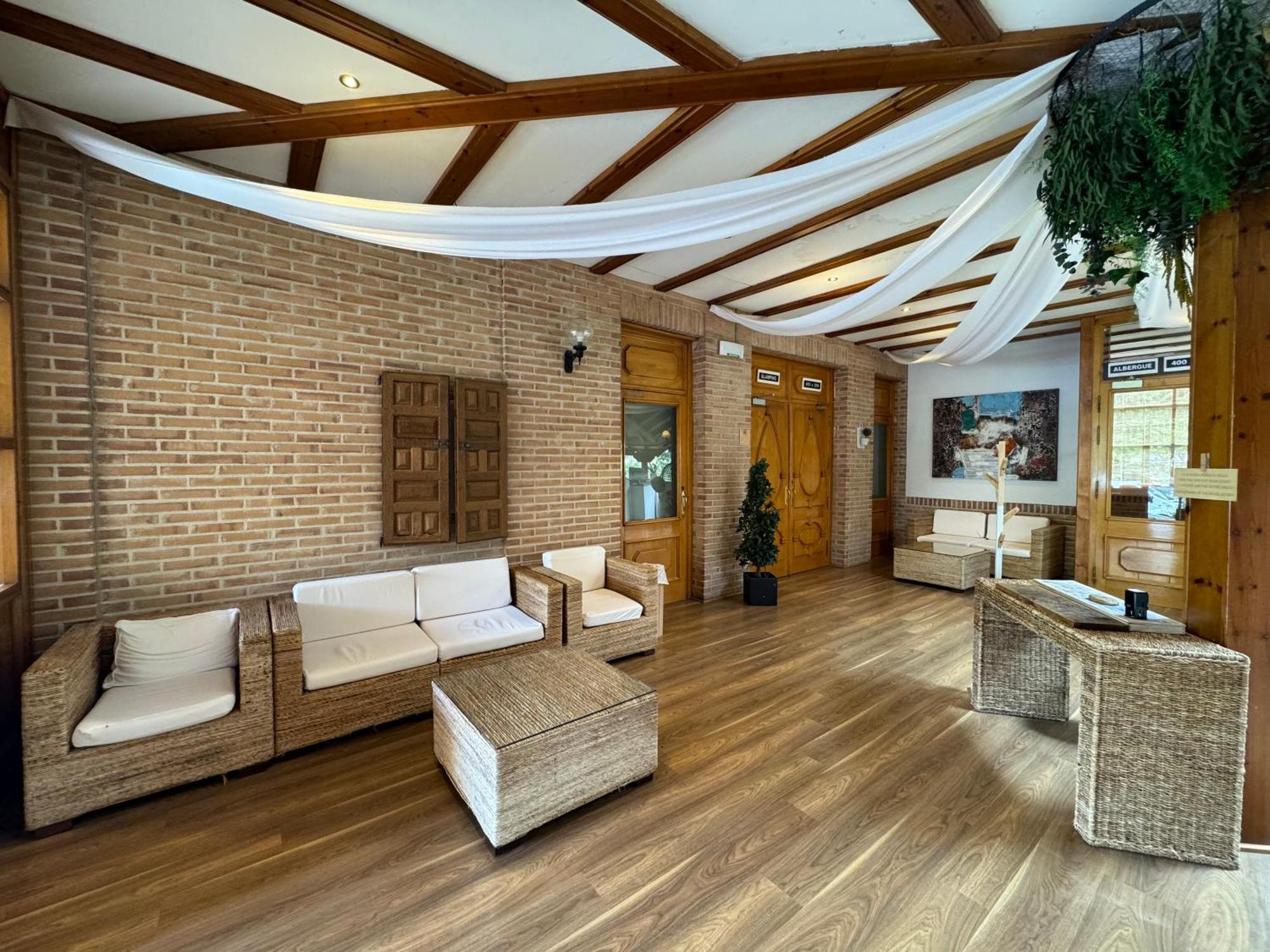 Hotel Jakue Puente la Reina Dış mekan fotoğraf